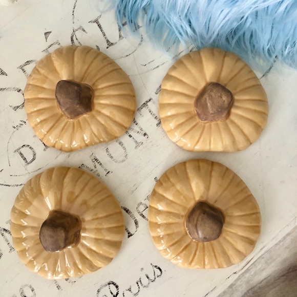 Williams Sonoma, Autumn Harvest, Covered Soup Bowls, Set of 4, Good Condition - Picture 7 of 12